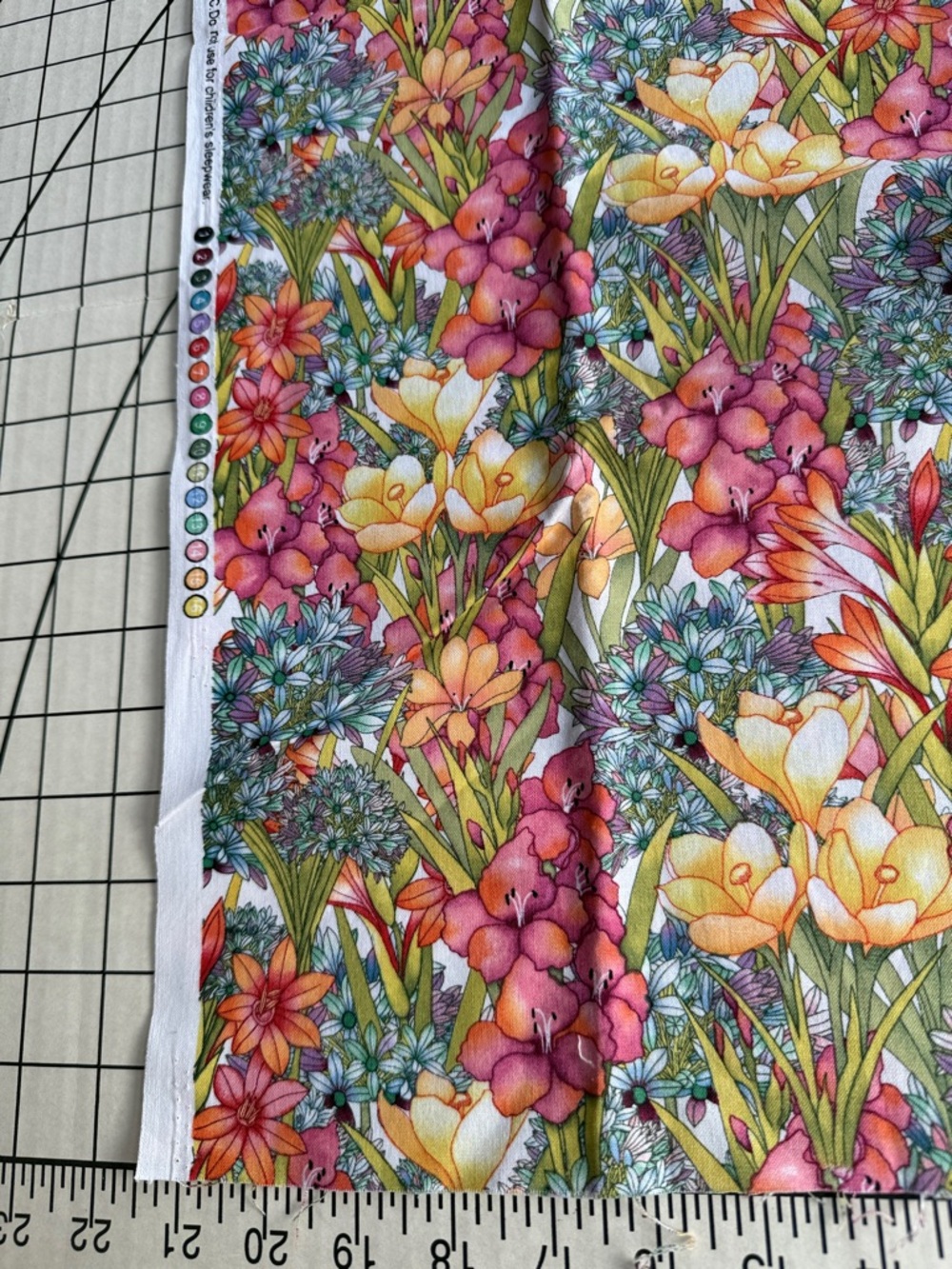 Floral Quilting Cotton Fabric Joy Hall Springs Creative 1+ Yard Bright Flowers - Picture 7 of 10
